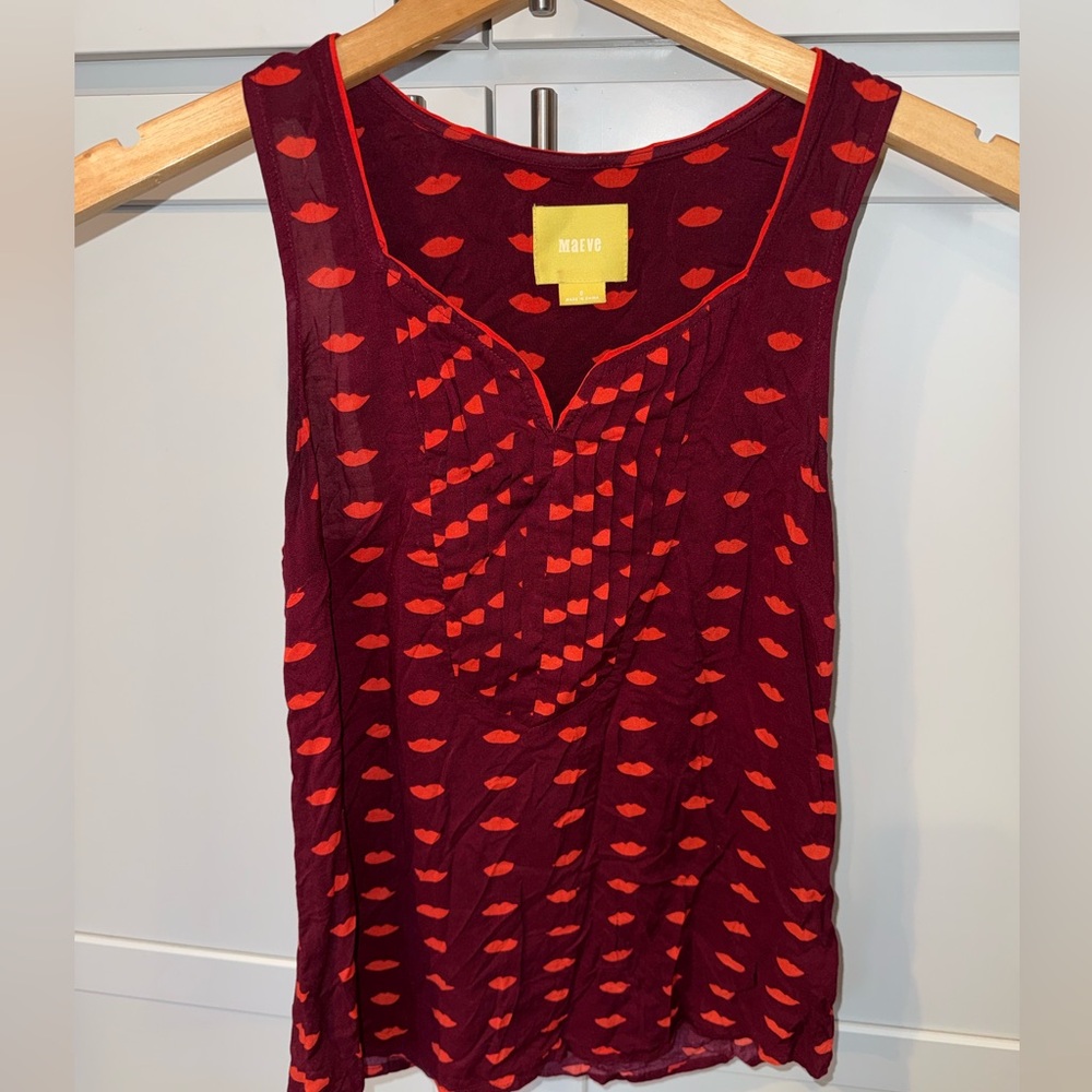 Maeve Anthropologie Lips Print Sleeveless Blouse | Size 0 |Burgundy/red Tank 👄